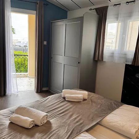 Modern Studio Nr12 Private Kitchenette, Bathroom, Balcony Limassol Exterior photo