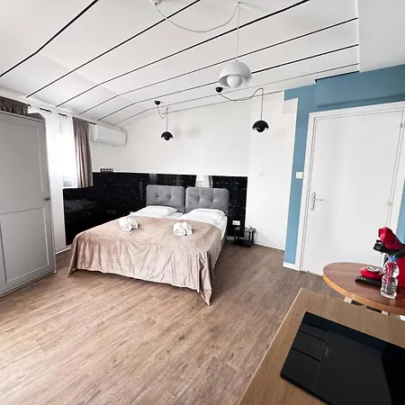 Modern Studio Nr12 Private Kitchenette, Bathroom, Balcony Limassol Exterior photo