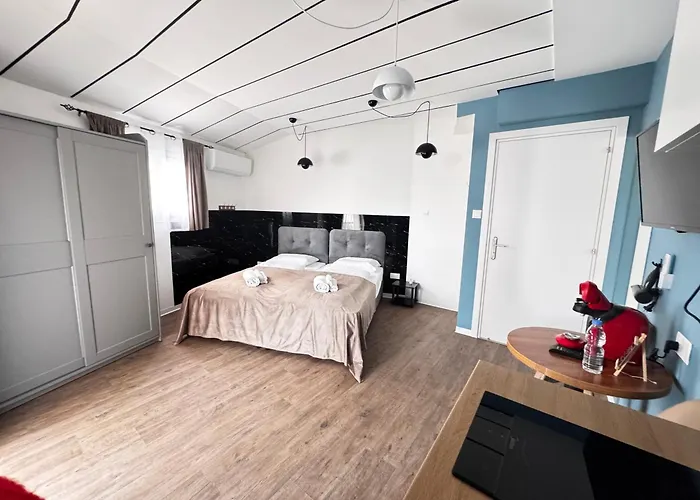 Modern Studio Nr12 Private Kitchenette, Bathroom, Balcony
